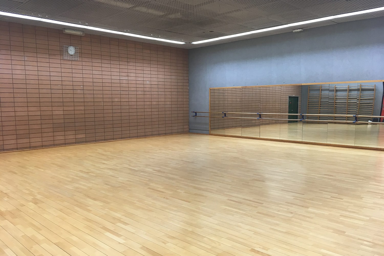 Break Dance Crew - Cours de Danse Hip Hop - Salle Carreau du Temple